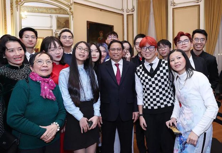 Ph&aacute;t huy tr&iacute; tuệ Việt to&agrave;n cầu - Kiều b&agrave;o hiến kế cho chiến lược văn h&oacute;a v&agrave; con người- Ảnh 2.