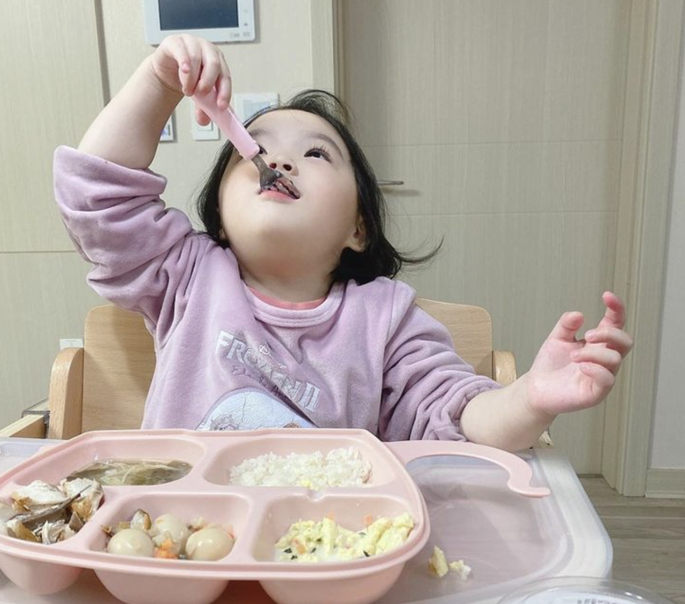 Chuyên gia ăn dặm Hoàng Cường - "bố bỉm quốc dân" chia sẻ: Lộ trình kết hợp sữa và ăn dặm giúp bé phát triển vượt trội- Ảnh 7.