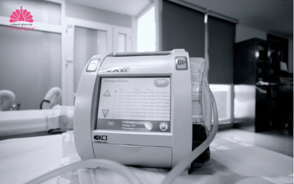 Làm đẹp an toàn đón Tết: Cẩn trọng trước "bẫy" thẩm mỹ giá rẻ, đẹp cấp tốc- Ảnh 1. Làm đẹp an toàn đón Tết: Cẩn trọng trước "bẫy" thẩm mỹ giá rẻ, đẹp cấp tốc- Ảnh 1.