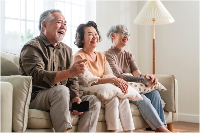 Người đ&agrave;n &ocirc;ng c&oacute; tiền, sống trong viện dưỡng l&atilde;o cao cấp nhưng v&igrave; 1 c&acirc;u n&oacute;i m&agrave; cảm thấy "khốn khổ": H&oacute;a ra người gi&agrave; chỉ thực sự vui vẻ khi được thế n&agrave;y- Ảnh 3.