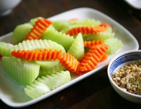 Đến m&ugrave;a đ&ocirc;ng l&agrave; phải ăn loại rau được cho l&agrave; chứa lượng selen &lsquo;gấp 50 lần h&agrave;nh t&acirc;y&rsquo;, chị em đổ x&ocirc; mua v&igrave; nhiều lợi &iacute;ch kh&ocirc;ng ngờ- Ảnh 3.