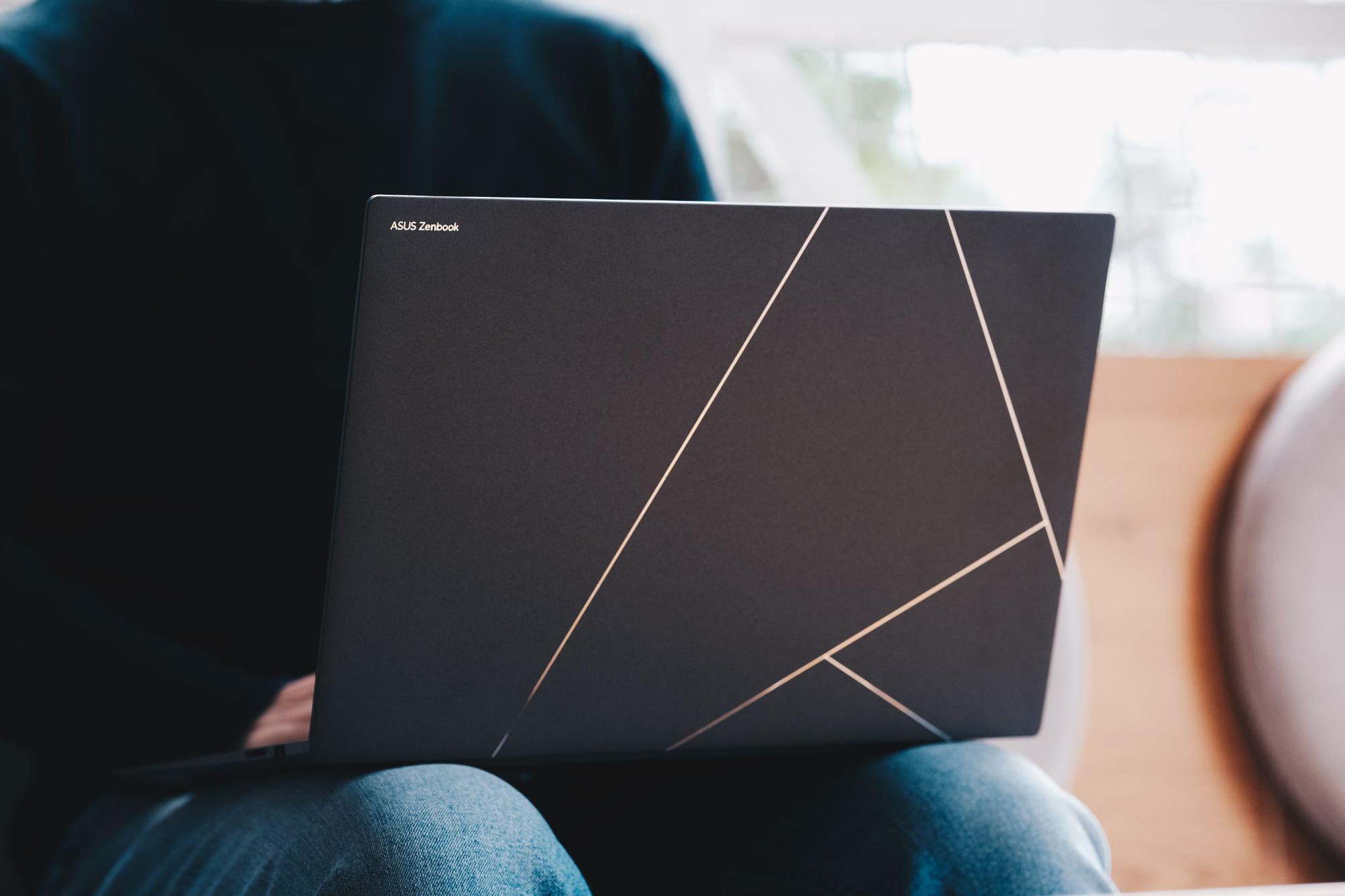 2026 n&ecirc;n mua laptop n&agrave;o? Thời đại AI l&ecirc;n ng&ocirc;i rồi, chọn m&aacute;y cũng phải kh&aacute;c- Ảnh 8.