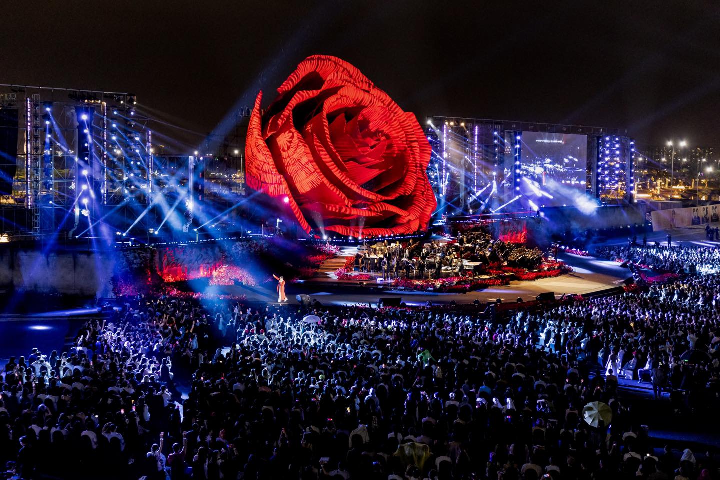 Hành trình Sketch A Rose của Hà Anh Tuấn: Để mỗi lần được cống hiến luôn là lần đáng giá nhất- Ảnh 8. Hành trình Sketch A Rose của Hà Anh Tuấn: Để mỗi lần được cống hiến luôn là lần đáng giá nhất- Ảnh 8.