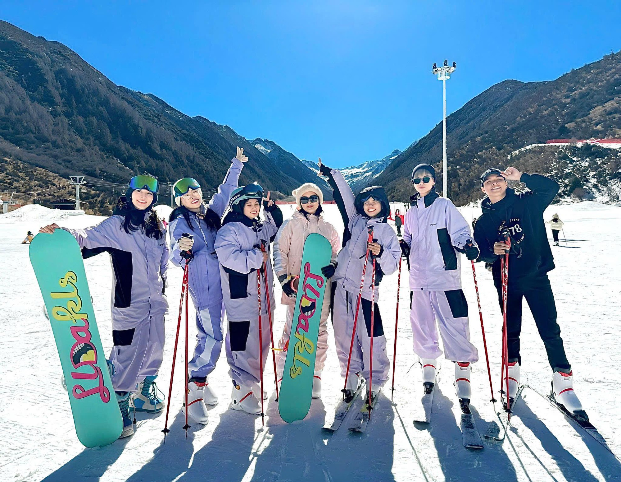 5 h&agrave;nh tr&igrave;nh săn tuyết được kh&aacute;ch Việt y&ecirc;u th&iacute;ch- Ảnh 1.