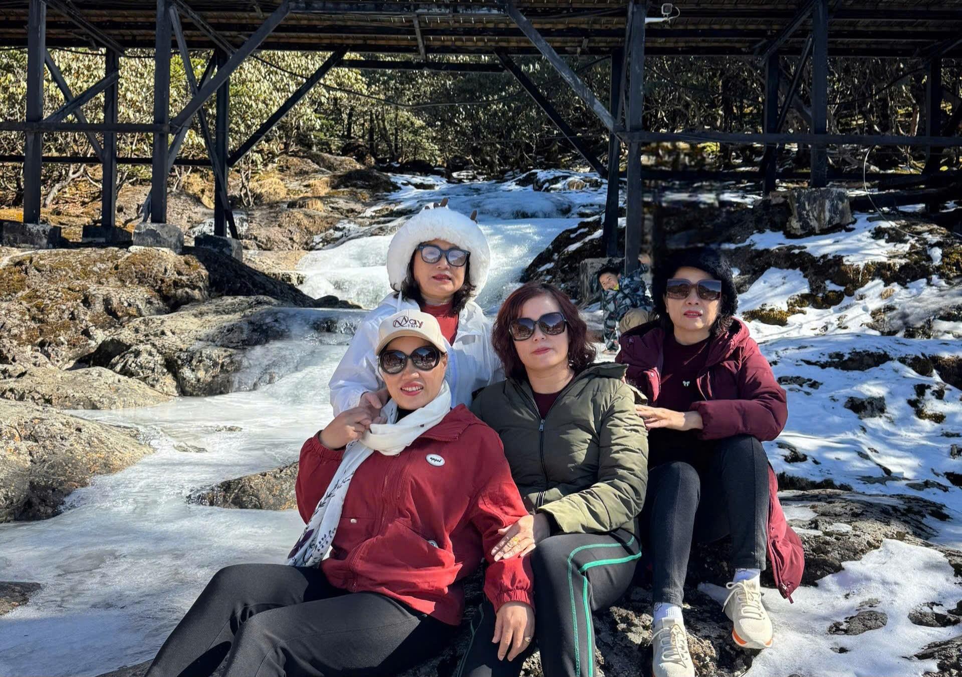 5 h&agrave;nh tr&igrave;nh săn tuyết được kh&aacute;ch Việt y&ecirc;u th&iacute;ch- Ảnh 2.