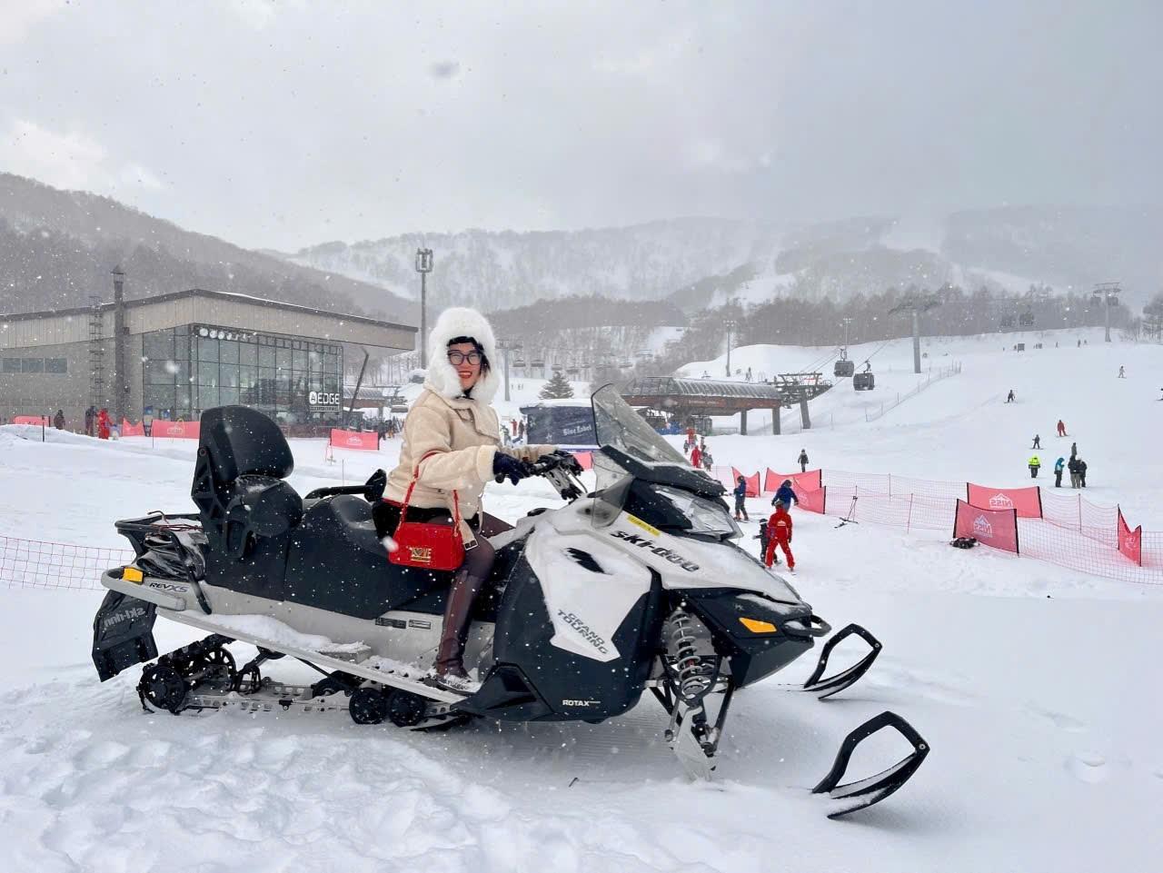 5 h&agrave;nh tr&igrave;nh săn tuyết được kh&aacute;ch Việt y&ecirc;u th&iacute;ch- Ảnh 3.