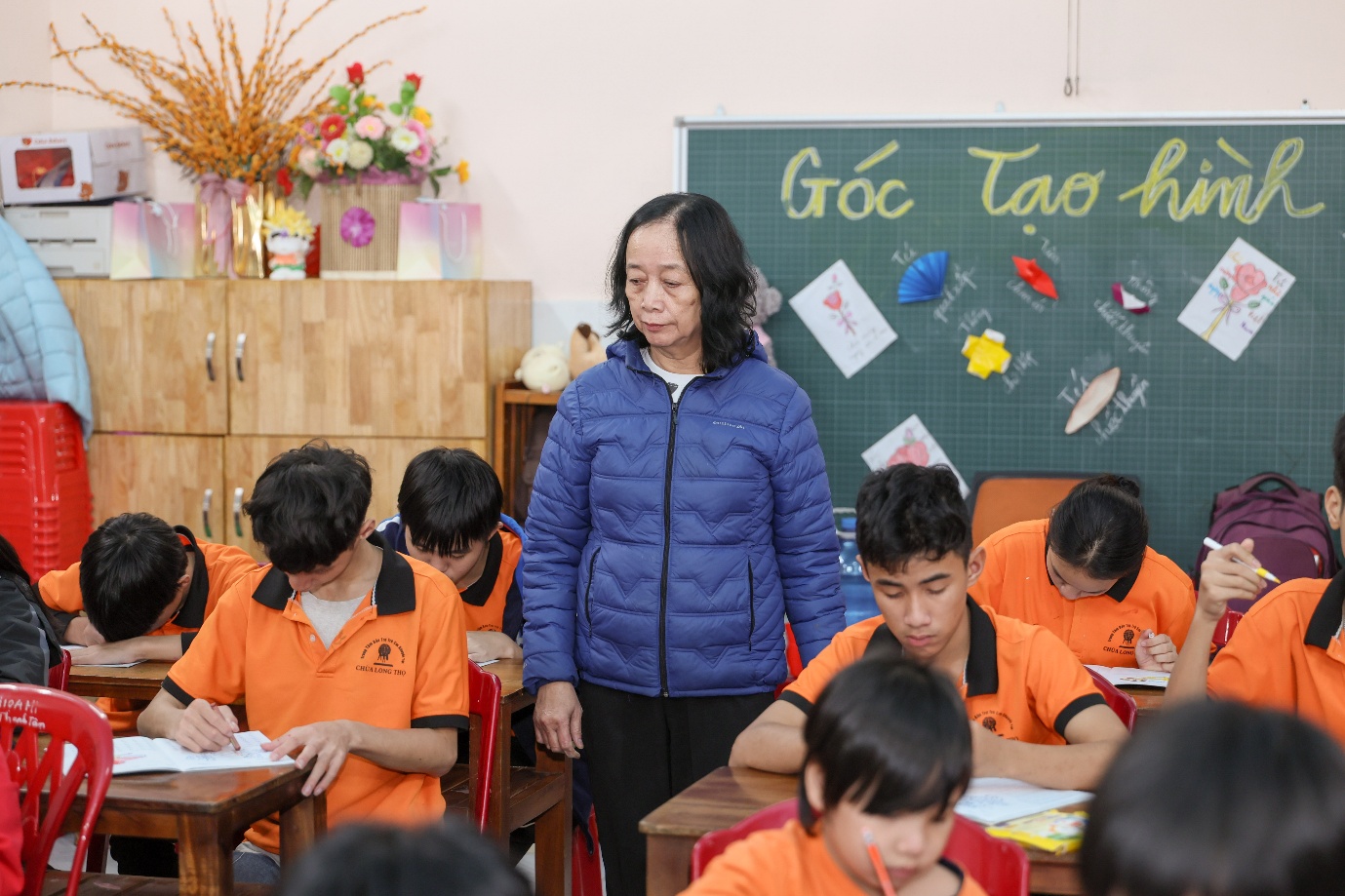 Những giọng h&aacute;t đặc biệt tại Trung t&acirc;m Bảo trợ ch&ugrave;a Long Thọ- Ảnh 3.