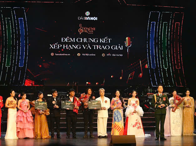 Từ quán cafe tới cuộc thi 'Tiếng hát Hà Nội 2025' của chàng trai mê Rock- Ảnh 1. Từ quán cafe tới cuộc thi 'Tiếng hát Hà Nội 2025' của chàng trai mê Rock- Ảnh 1.