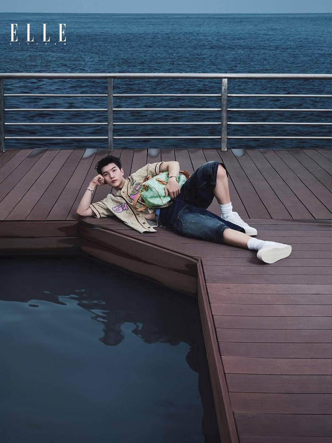 Louis Vuitton đã có một năm “bội thu” chưa từng có cùng showbiz Việt- Ảnh 26. Louis Vuitton đã có một năm “bội thu” chưa từng có cùng showbiz Việt- Ảnh 26.