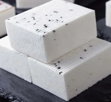 Kỳ lạ món bánh phải "ủ bột" suốt 6 tháng mới được làm, mỏng như giấy, trắng như tuyết khiến vua Càn Long mê mẩn quên cả làm thơ- Ảnh 4. Kỳ lạ món bánh phải "ủ bột" suốt 6 tháng mới được làm, mỏng như giấy, trắng như tuyết khiến vua Càn Long mê mẩn quên cả làm thơ- Ảnh 4.