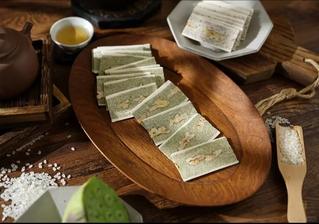 Kỳ lạ món bánh phải "ủ bột" suốt 6 tháng mới được làm, mỏng như giấy, trắng như tuyết khiến vua Càn Long mê mẩn quên cả làm thơ- Ảnh 6. Kỳ lạ món bánh phải "ủ bột" suốt 6 tháng mới được làm, mỏng như giấy, trắng như tuyết khiến vua Càn Long mê mẩn quên cả làm thơ- Ảnh 6.