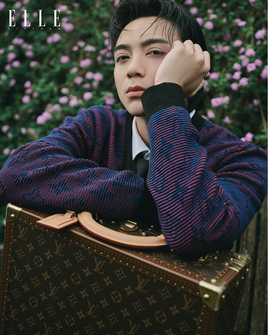 Louis Vuitton đã có một năm “bội thu” chưa từng có cùng showbiz Việt- Ảnh 35. Louis Vuitton đã có một năm “bội thu” chưa từng có cùng showbiz Việt- Ảnh 35.