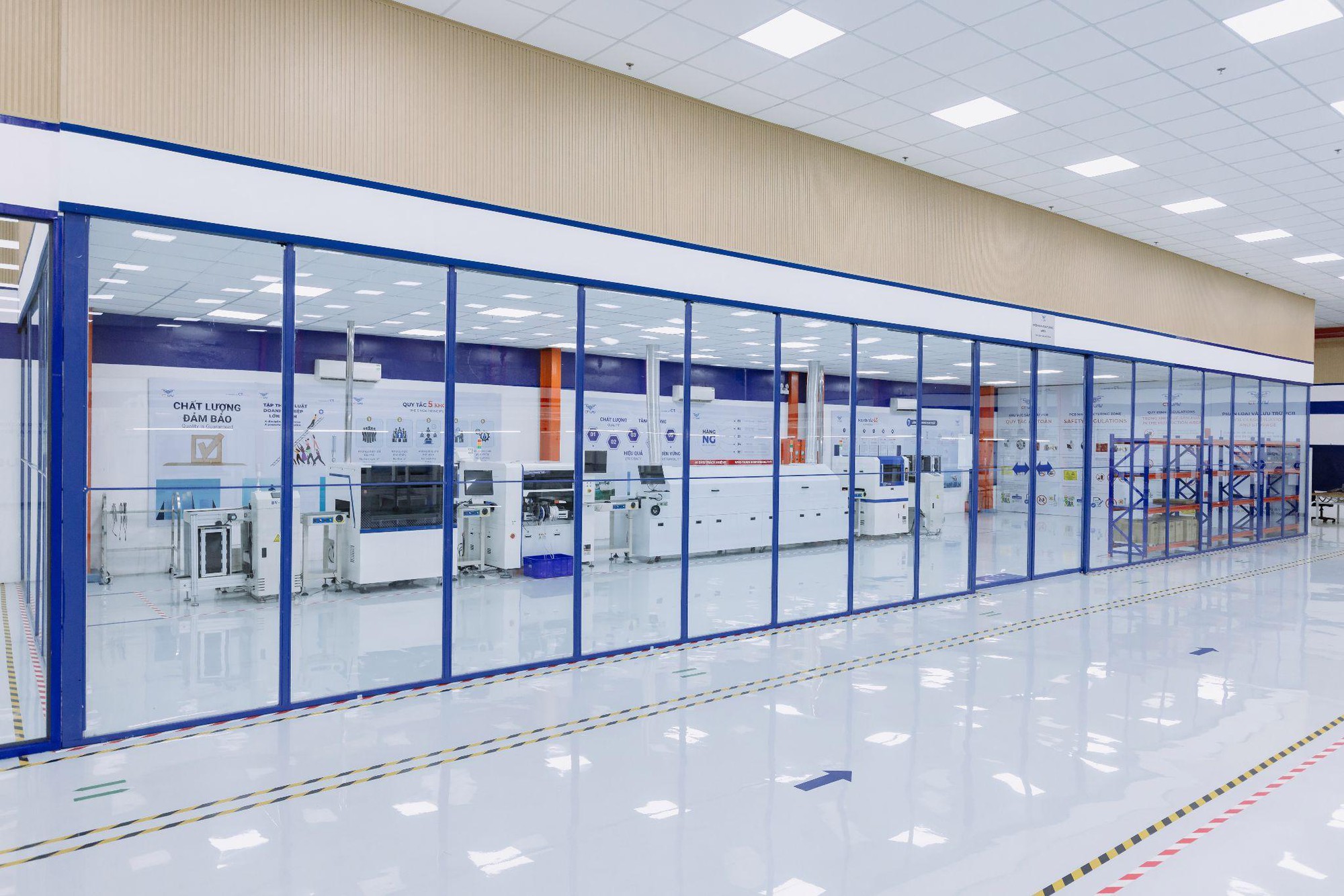 Ai mới thực sự l&agrave; thống lĩnh nền kinh tế n&oacute;ng bỏng c&oacute; t&ecirc;n kh&ocirc;ng gian cận bi&ecirc;n?- Ảnh 1.