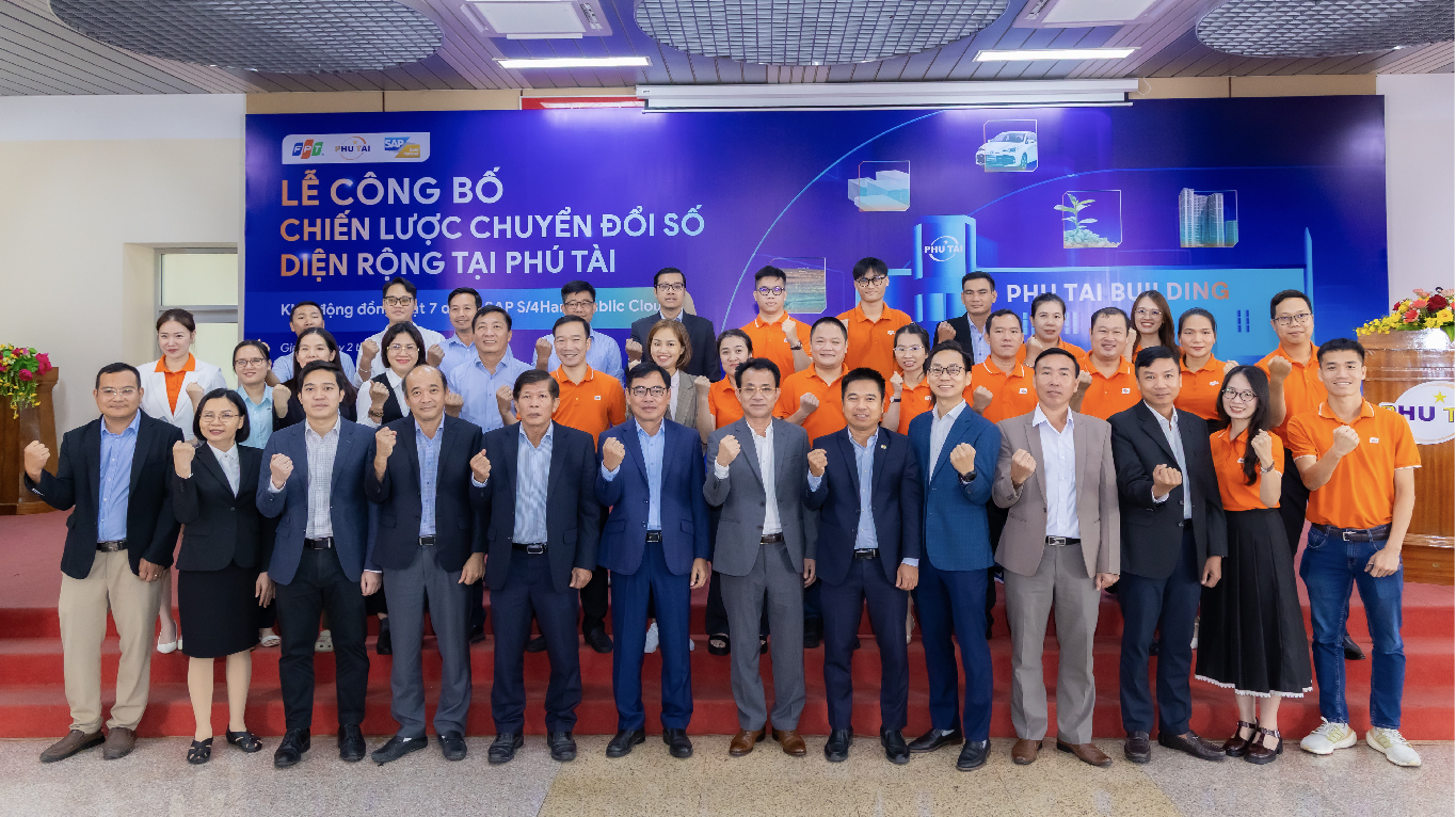 C&acirc;u chuyện từ Ph&uacute; T&agrave;i: Chuyển đổi số kh&ocirc;ng c&ograve;n l&agrave; lựa chọn, đ&oacute; l&agrave; sự sống c&ograve;n- Ảnh 12.