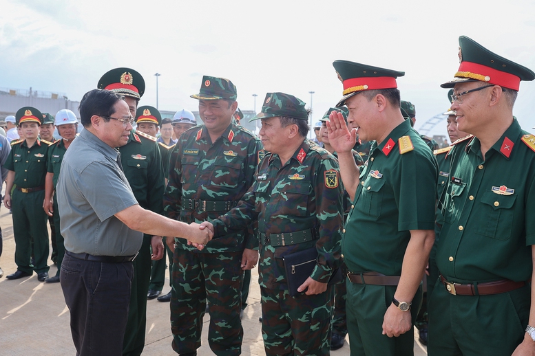 Thủ tướng: S&acirc;n bay Long Th&agrave;nh sẽ đ&oacute;n chuyến bay ch&iacute;nh thức đầu ti&ecirc;n v&agrave;o 19/12- Ảnh 1.