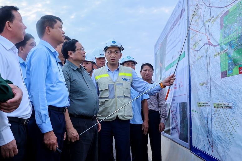 Thủ tướng: S&acirc;n bay Long Th&agrave;nh sẽ đ&oacute;n chuyến bay ch&iacute;nh thức đầu ti&ecirc;n v&agrave;o 19/12- Ảnh 13.