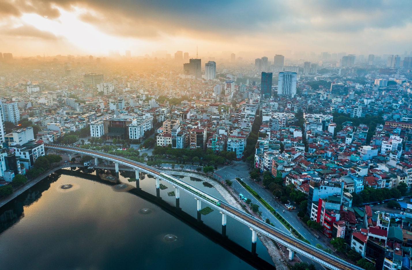 Quy hoạch s&ocirc;ng Hồng mở lối để H&agrave; Nội ph&aacute;t triển một trung t&acirc;m mới- Ảnh 1.