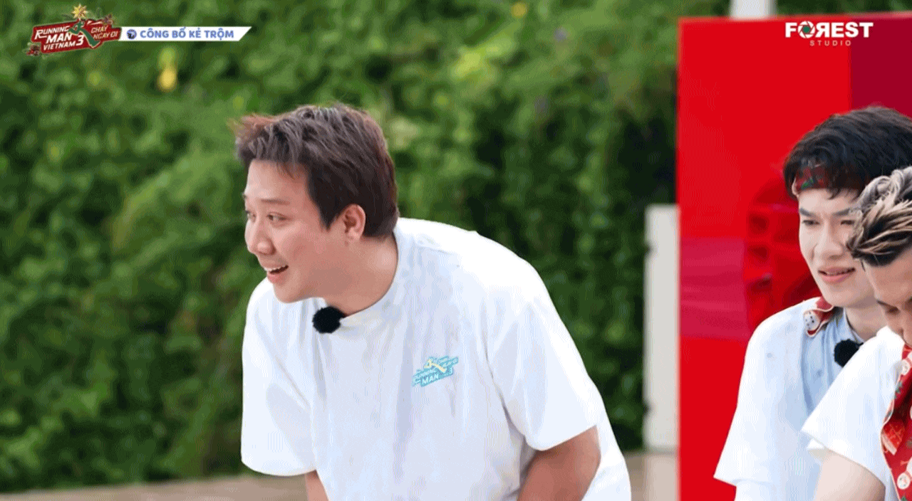 C&ocirc; b&eacute; bật kh&oacute;c nức nở khi thấy ch&uacute; Trấn Th&agrave;nh bị lừa tại Running Man Việt Nam: &ldquo;Khổ chủ&rdquo; cũng phải l&ecirc;n tiếng trấn an- Ảnh 4.