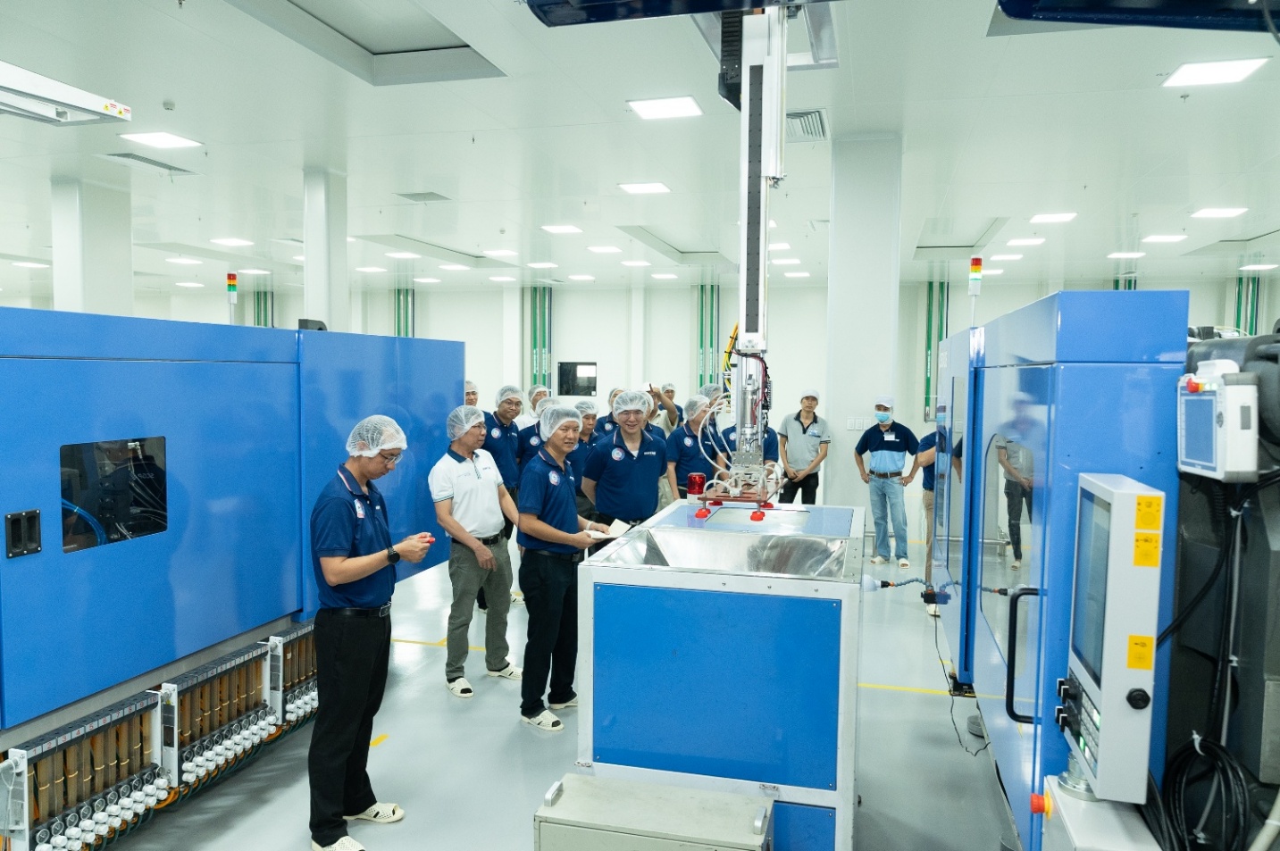 Duy T&acirc;n đầu tư hệ thống sản xuất hiện đại, phục vụ kh&aacute;ch h&agrave;ng to&agrave;n cầu- Ảnh 1.