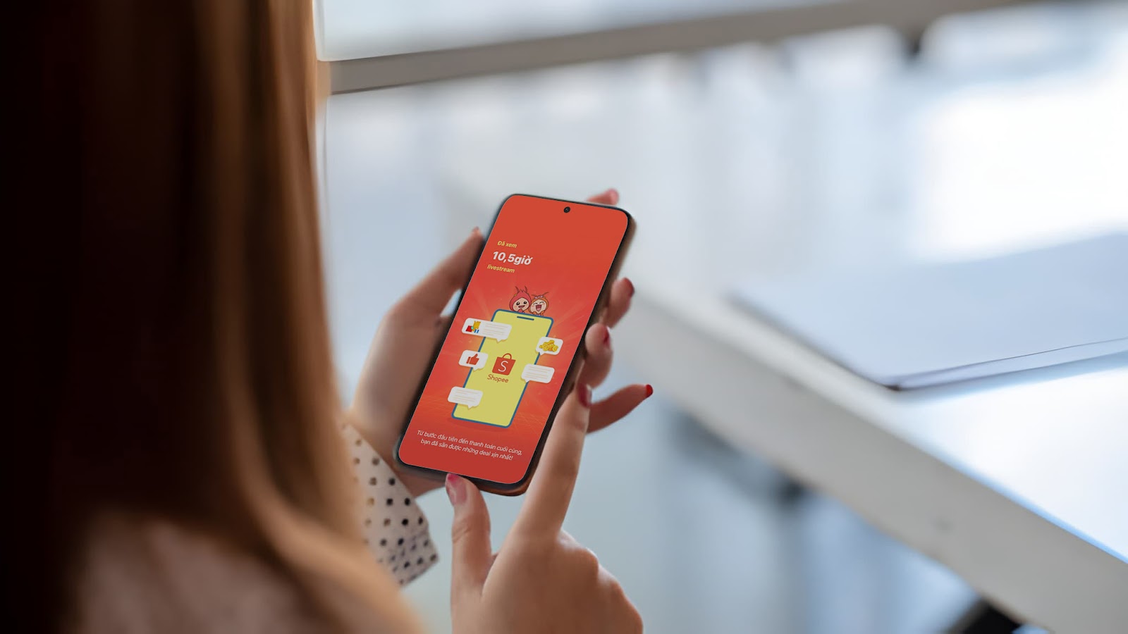 H&agrave;ng trăm đơn h&agrave;ng, nhiều năm gắn b&oacute; v&agrave; c&acirc;u chuyện an t&acirc;m mua sắm của người d&ugrave;ng Shopee- Ảnh 2.