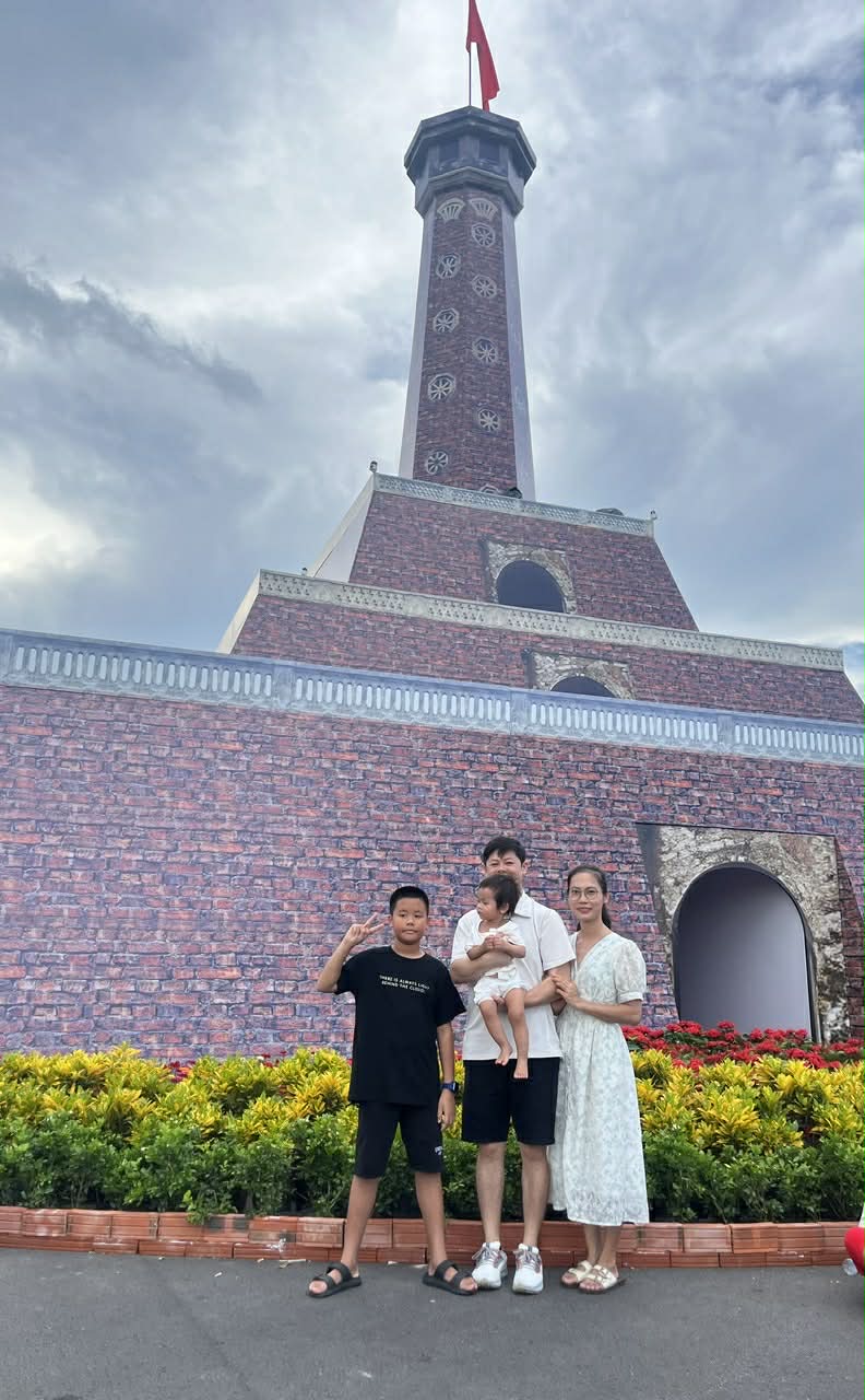 Hình ảnh 10 năm trước và hiện tại của một ông chồng gây bão MXH, đọc những dòng người vợ tâm sự còn bất ngờ hơn- Ảnh 7. Hình ảnh 10 năm trước và hiện tại của một ông chồng gây bão MXH, đọc những dòng người vợ tâm sự còn bất ngờ hơn- Ảnh 7.