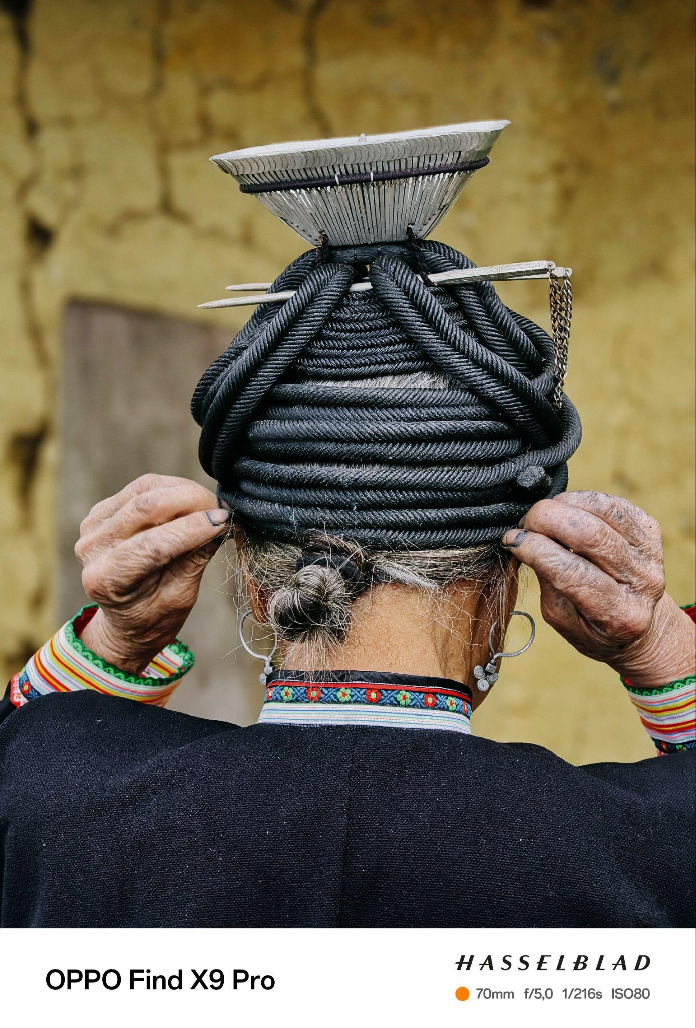 Sắc m&agrave;u v&ugrave;ng n&uacute;i ph&iacute;a Bắc được n&acirc;ng niu qua ống k&iacute;nh OPPO Find X9 Pro- Ảnh 24.