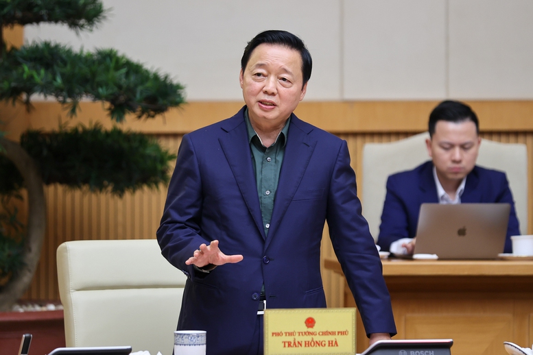 Thủ tướng: Sử dụng tối đa c&aacute;c c&ocirc;ng cụ để chống khai th&aacute;c IUU v&agrave; r&agrave; so&aacute;t, đề xuất c&ocirc;ng cụ mới- Ảnh 3.