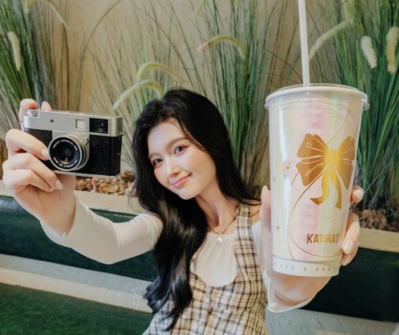 Từ những chiếc ly đ&igrave;nh đ&aacute;m đến b&iacute; quyết Marketing đỉnh cao của KATINAT- Ảnh 1.