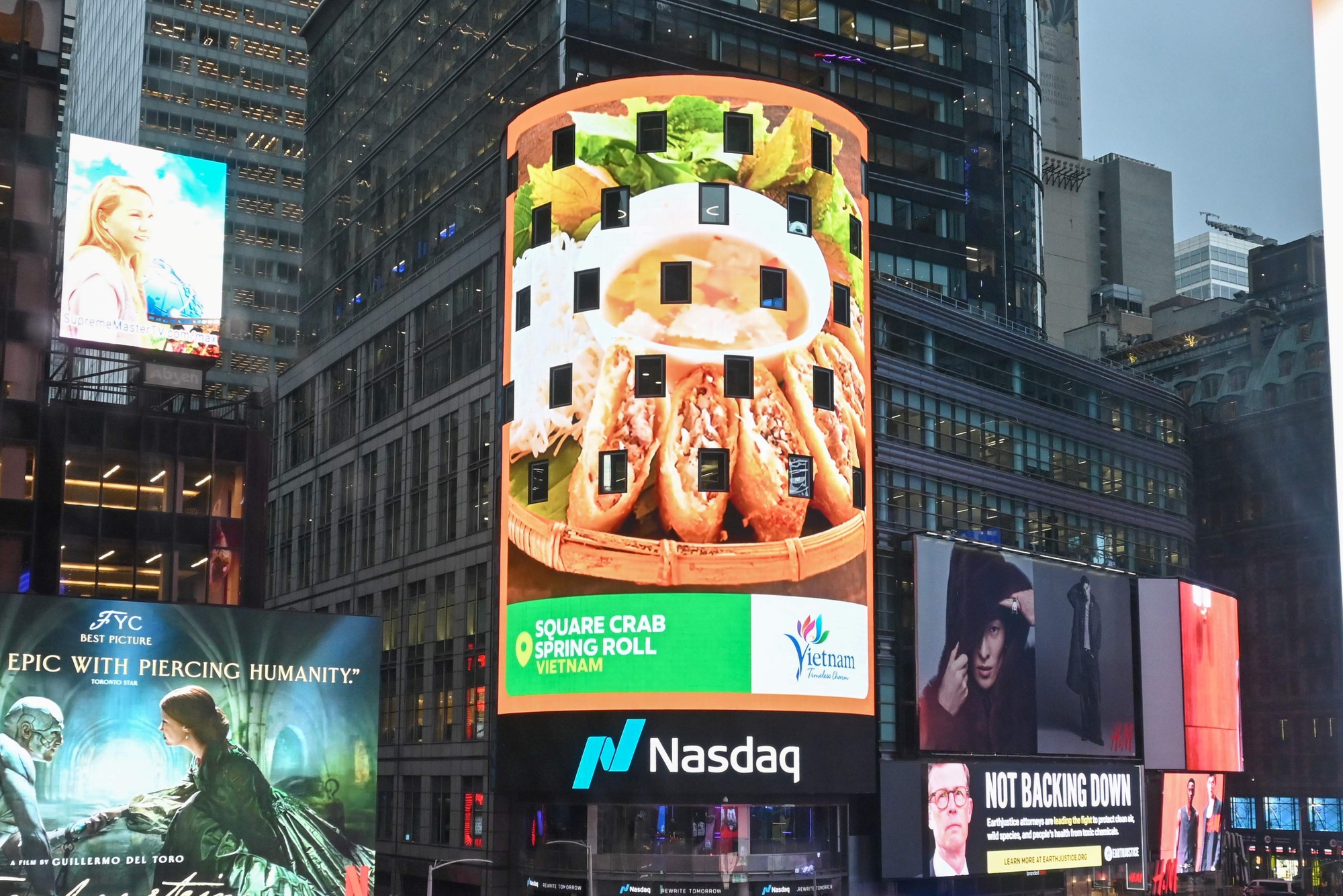 2_grab_a4fe8972-1bee-4cd4-a4c5-0b378b34e04e