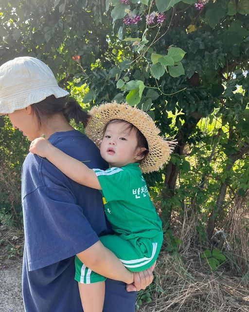 Ai cũng biết không nên quát mắng con, nhưng làm sao để mẹ kiểm soát cơn giận và đồng hành cùng con bằng cảm xúc lành mạnh?- Ảnh 5. Ai cũng biết không nên quát mắng con, nhưng làm sao để mẹ kiểm soát cơn giận và đồng hành cùng con bằng cảm xúc lành mạnh?- Ảnh 5.