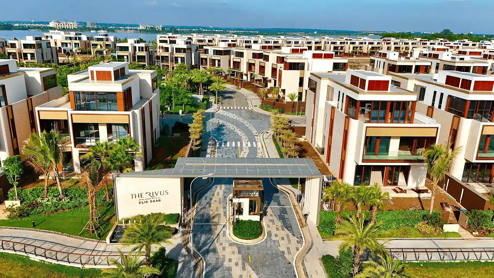 Thị trường BĐS cuối năm: Biệt thự b&aacute;n đảo dẫn nhịp nguồn cung mới- Ảnh 1.