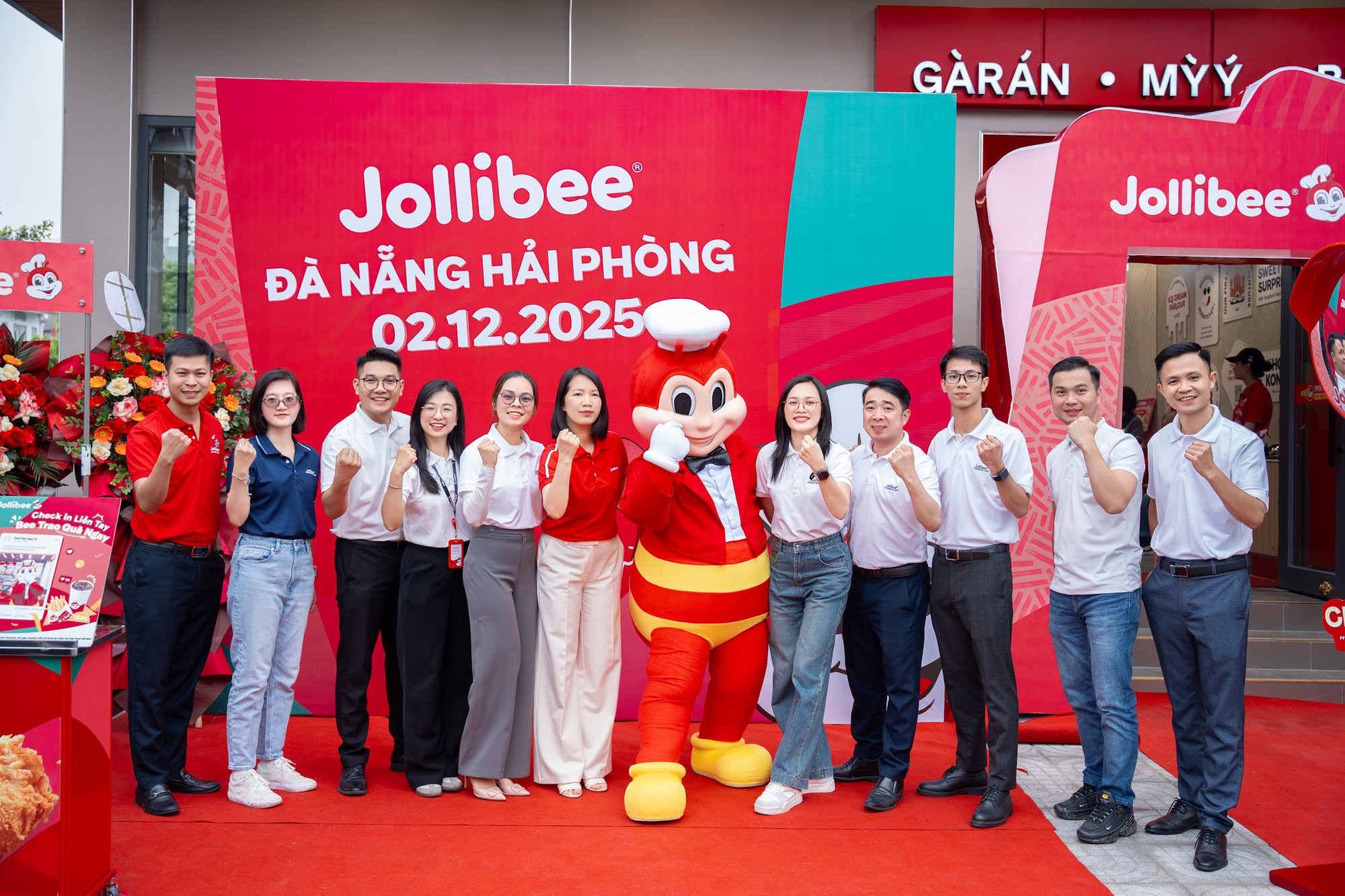 Jollibee kỷ niệm 20 năm tại Việt Nam, tăng tốc mở th&ecirc;m 15 cửa h&agrave;ng trong th&aacute;ng 12- Ảnh 3.