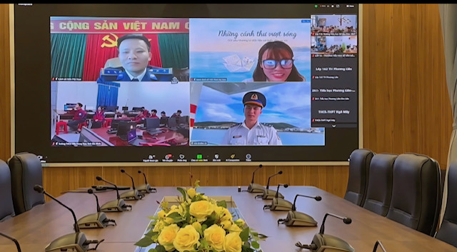 Hành trình từ biển đảo đến bản làng, nối dài ước mơ học trò- Ảnh 4. Hành trình từ biển đảo đến bản làng, nối dài ước mơ học trò- Ảnh 4.