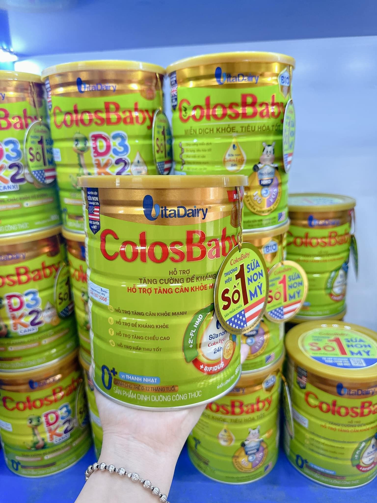 Hội mẹ bỉm soi thấy hộp sữa "quen mắt" m&agrave; Quỳnh Lương d&ugrave;ng cho con g&aacute;i rượu: VitaDairy ColosBaby Gold c&oacute; g&igrave; m&agrave; c&aacute;c mẹ tin d&ugrave;ng?- Ảnh 5.