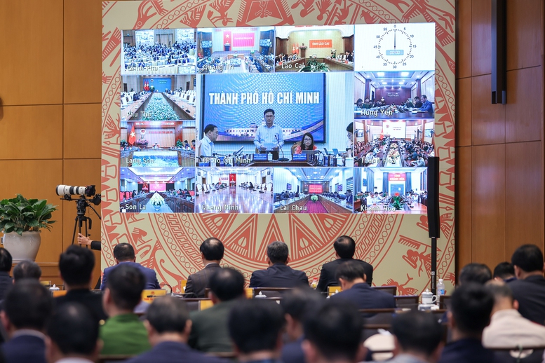 Thủ tướng: Tạo đột ph&aacute; để Việt Nam bắt kịp, tiến c&ugrave;ng v&agrave; vươn l&ecirc;n, vững bước tiến v&agrave;o kỷ nguy&ecirc;n mới- Ảnh 11.