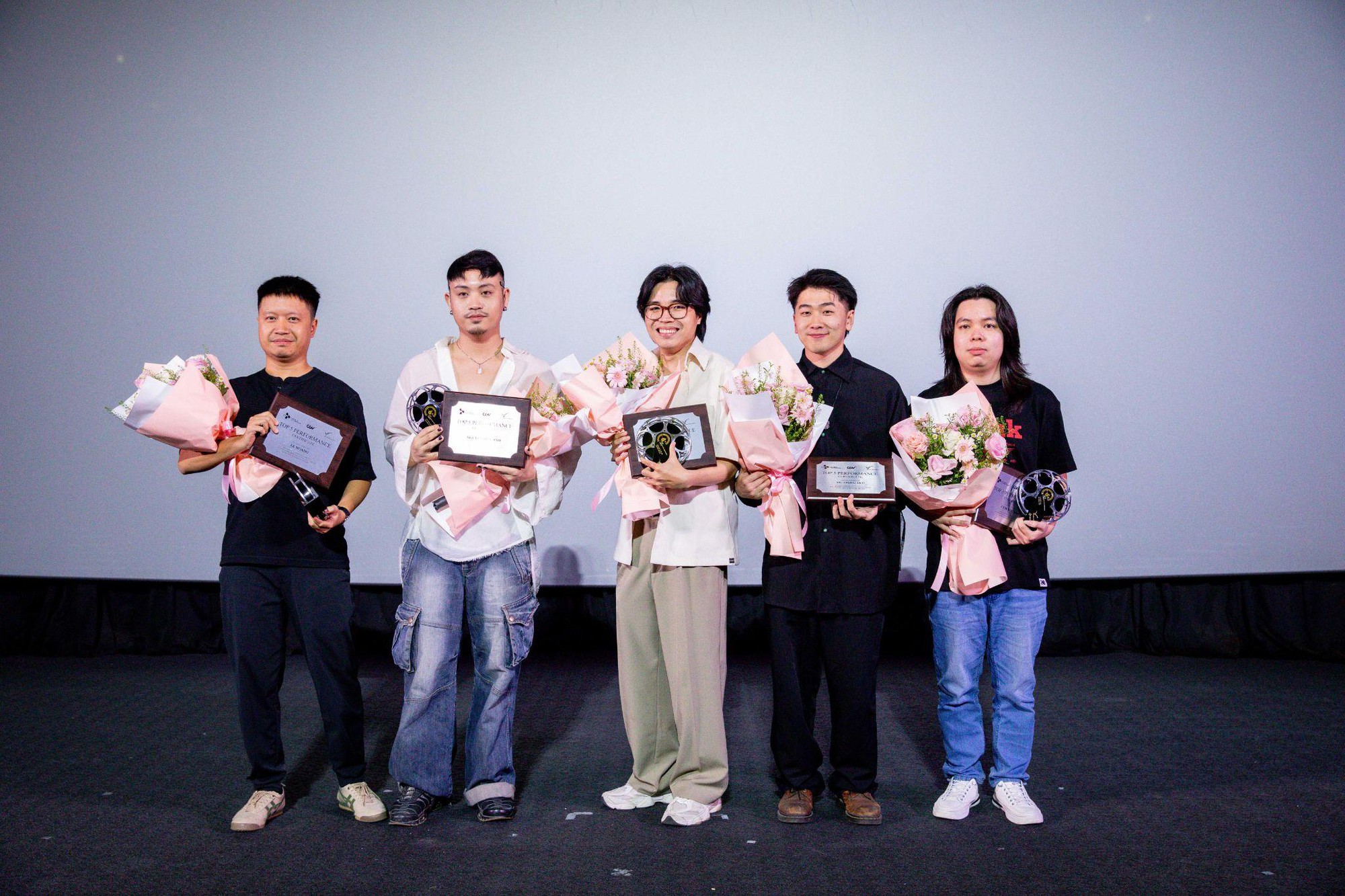 Đạo diễn trẻ của Dự &aacute;n phim ngắn CJ đua nhau l&agrave;m phim chiếu rạp- Ảnh 1.