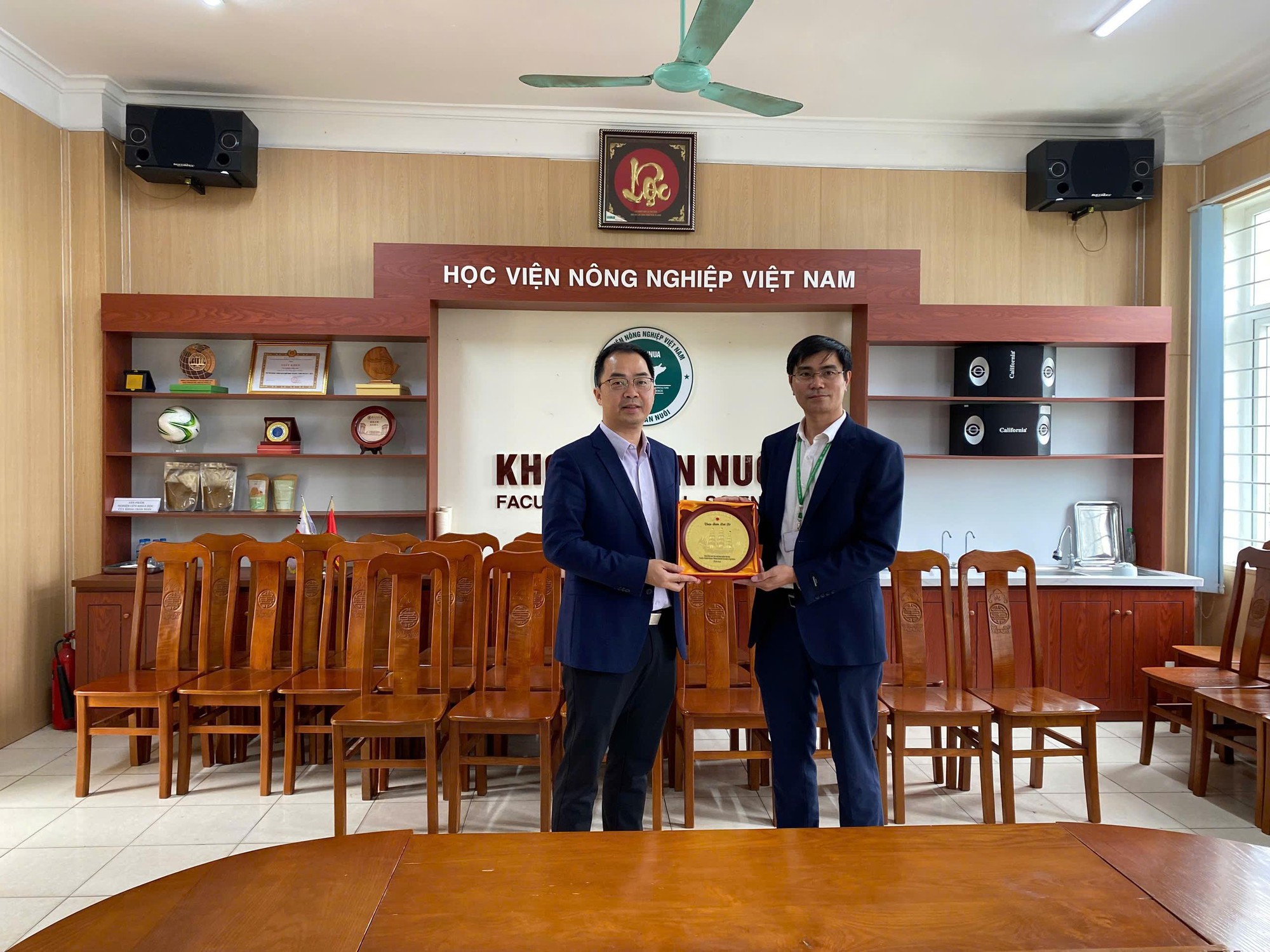 Th&uacute;c đẩy chăn nu&ocirc;i lợn th&ocirc;ng minh trong kỷ nguy&ecirc;n số- Ảnh 3.