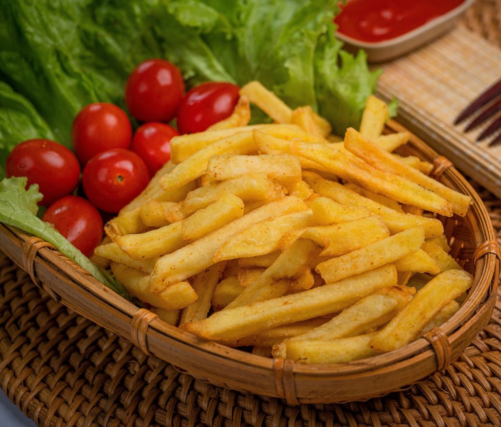 &Iacute;t ai ngờ khoai t&acirc;y lại l&agrave; &ldquo;thực phẩm v&agrave;ng&rdquo; m&ugrave;a đ&ocirc;ng: Tốt cho l&aacute; l&aacute;ch, gi&agrave;u kali, c&oacute; h&agrave;m lượng vitamin C gấp 10 lần t&aacute;o- Ảnh 4.