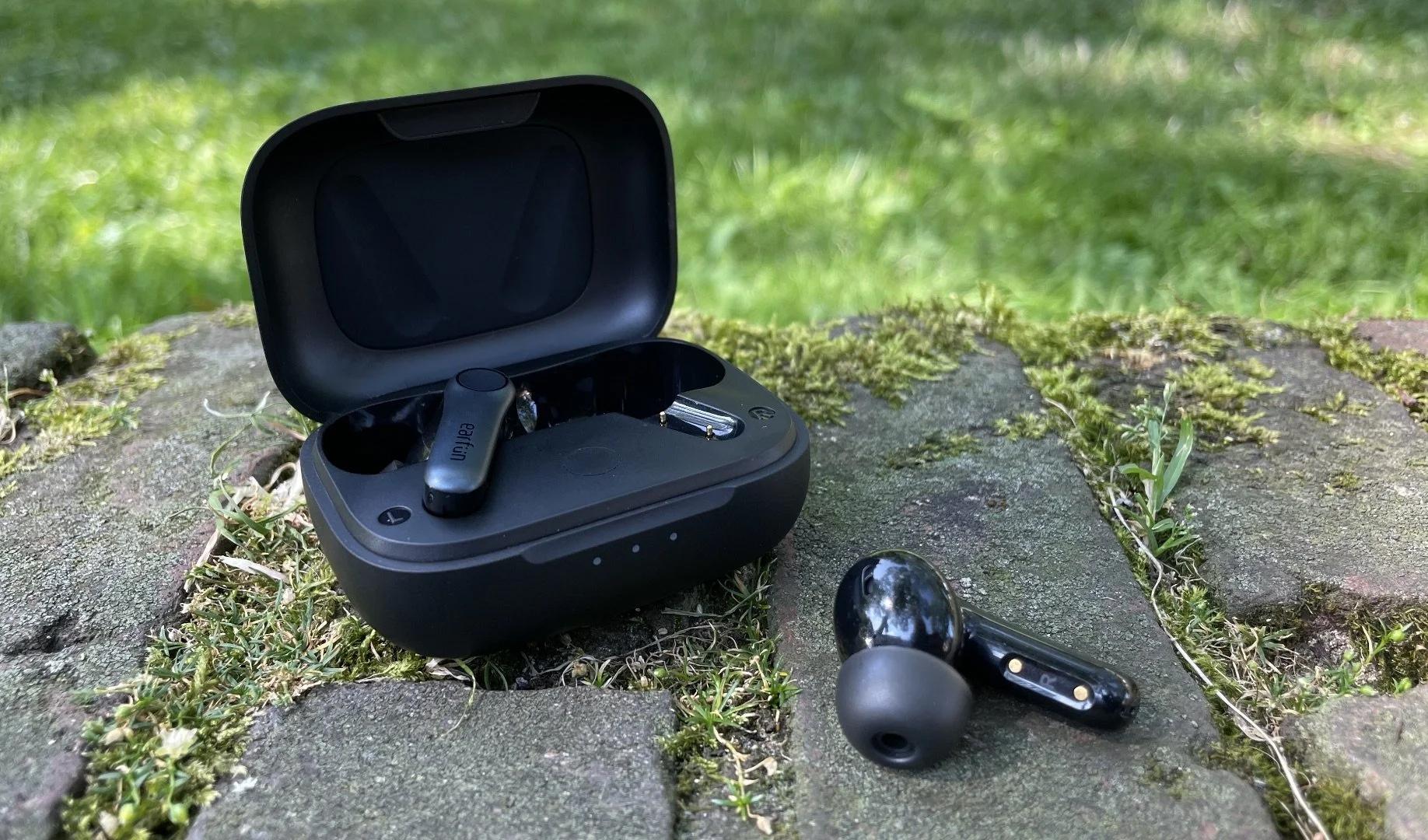 Top tai nghe kh&ocirc;ng d&acirc;y Earfun ưu t&uacute; d&agrave;nh cho GenZ nổi bật trong năm 2025- Ảnh 2.