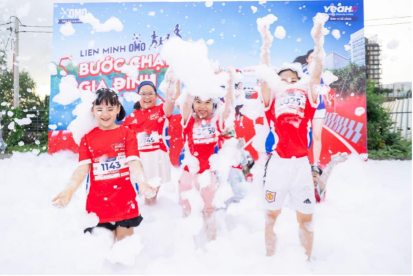 OMO cổ vũ tinh thần &ldquo;ngại g&igrave; bẩn&rdquo; của gia đ&igrave;nh trẻ th&ocirc;ng qua chuỗi hoạt động thể thao- Ảnh 5.