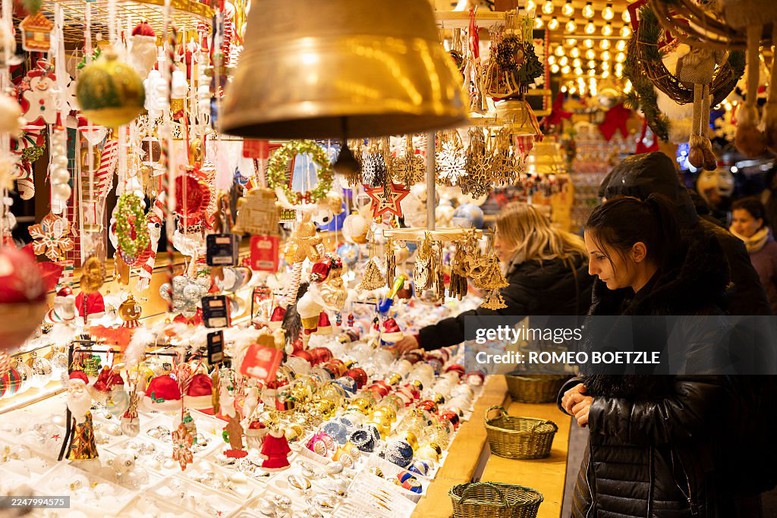 Thế giới rộn r&agrave;ng chờ đ&oacute;n Gi&aacute;ng sinh 2025- Ảnh 4.