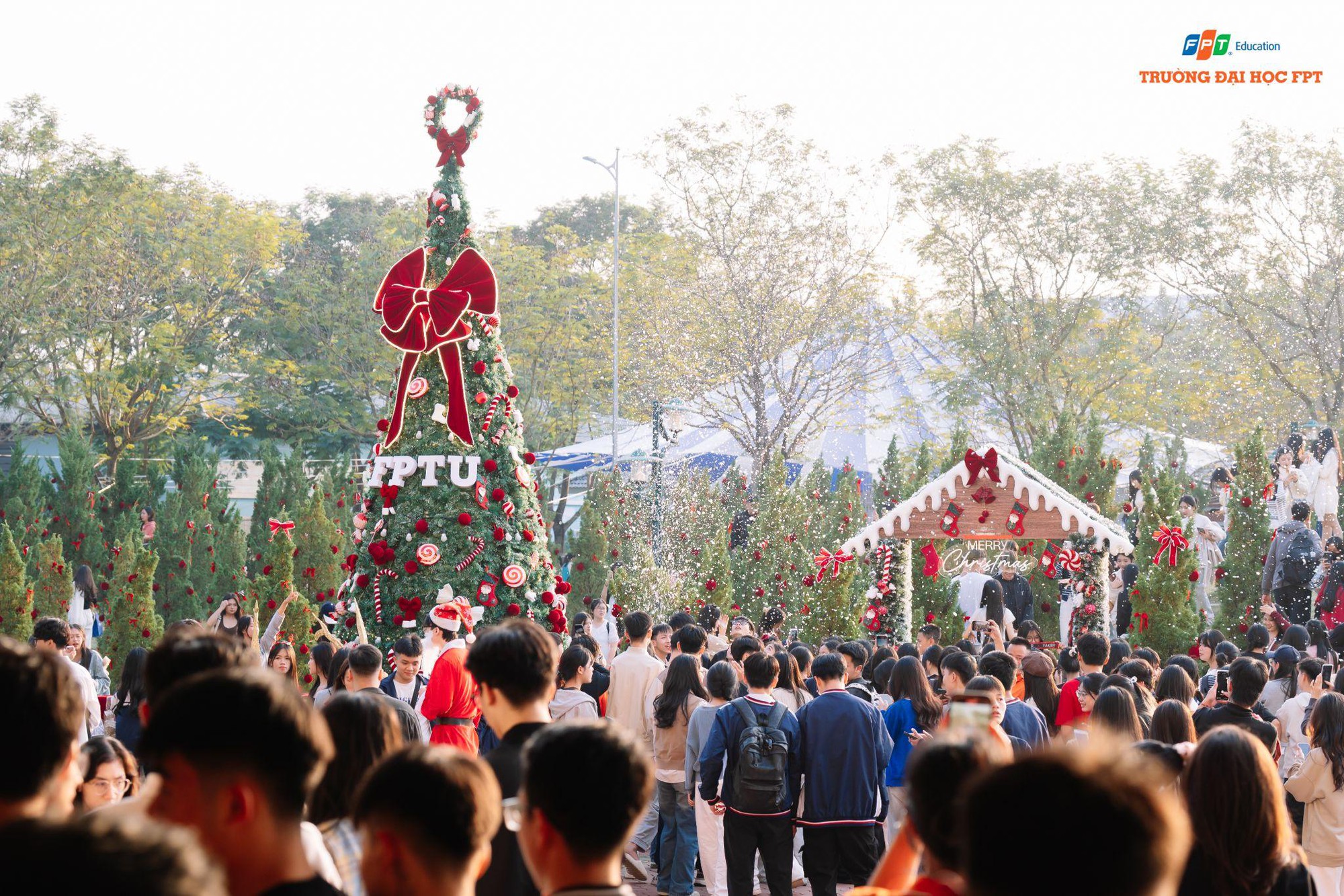 FPTU Open Day trở th&agrave;nh điểm hẹn Gi&aacute;ng sinh của gần 4.000 học sinh THPT- Ảnh 2.