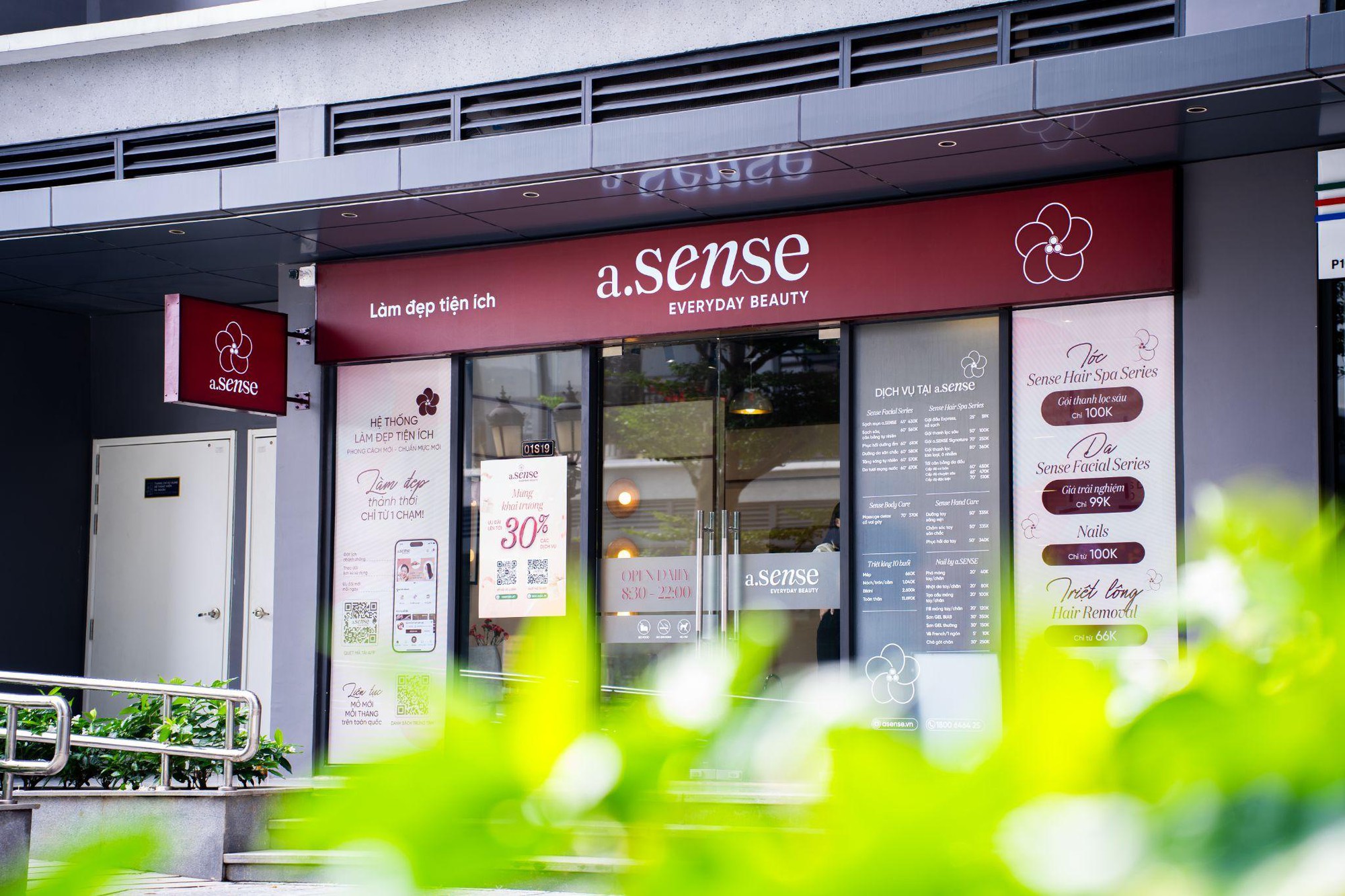 L&agrave;m đẹp tiện &iacute;ch l&ecirc;n ng&ocirc;i dịp cuối năm: giới trẻ chọn &ldquo;đẹp nhanh &ndash; đẹp gần&rdquo; để kịp m&ugrave;a lễ hội- Ảnh 3.