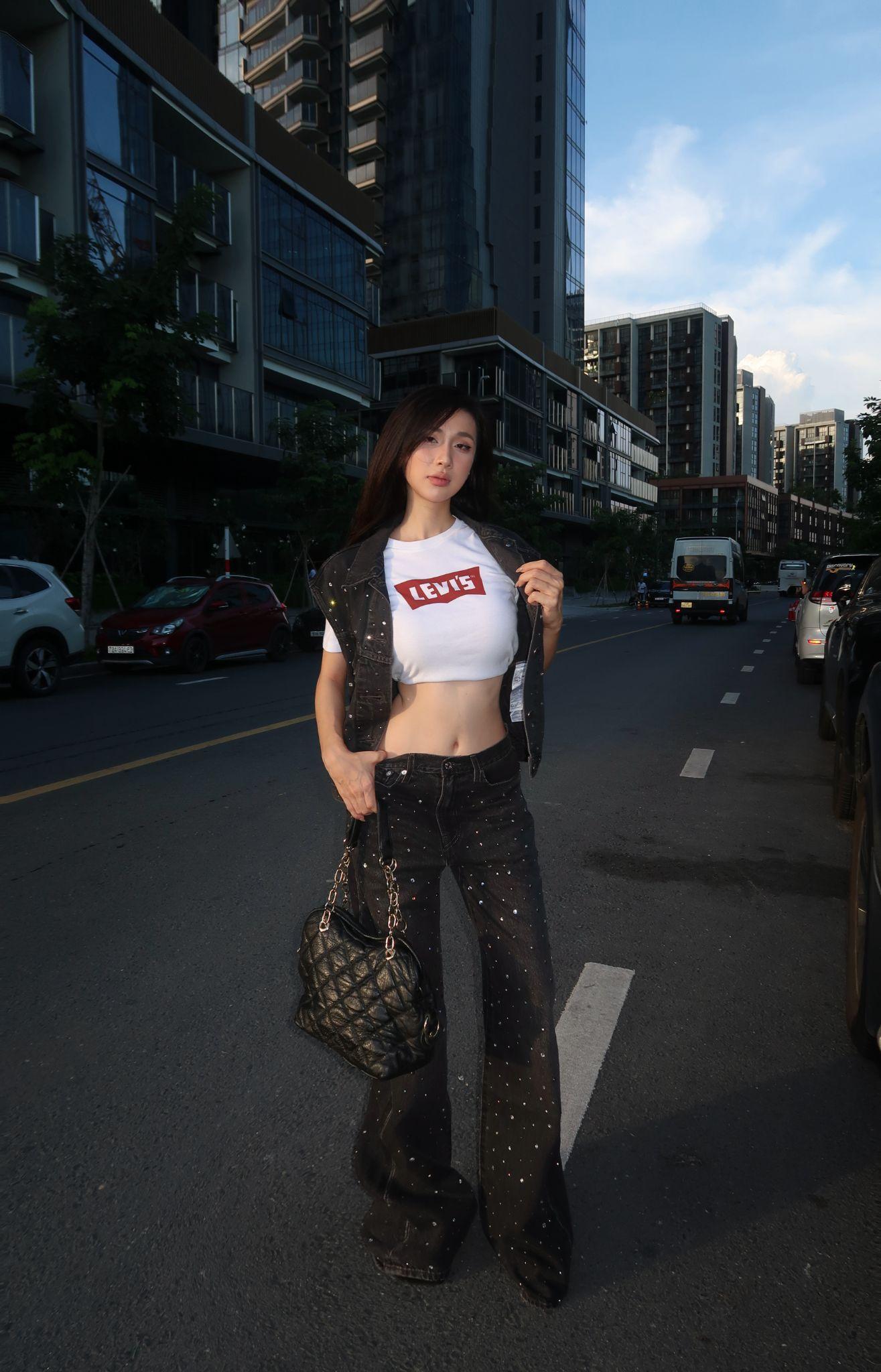 3 n&agrave;ng &ldquo;IT GIRL&rdquo; genZ Wyn Anh, Lynh CI, A Nga Ng&ocirc; khuấy động m&ugrave;a lễ hội với BST Levi&rsquo;s Holiday- Ảnh 5.