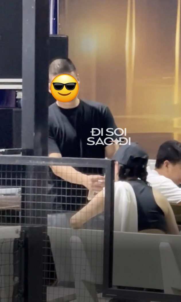 Hiền Hồ vướng tranh cãi- Ảnh 2. Hiền Hồ vướng tranh cãi- Ảnh 2.