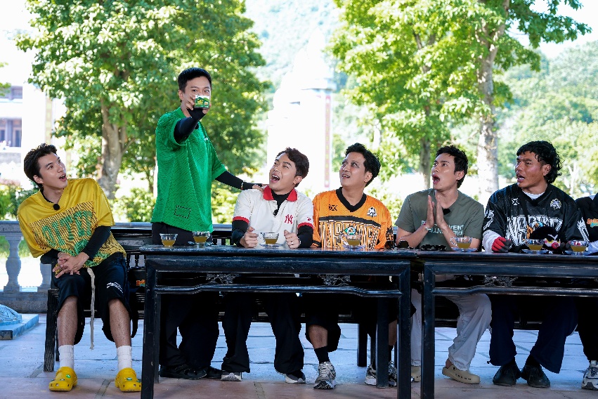 Điều g&igrave; gi&uacute;p 2 ng&agrave;y 1 đ&ecirc;m trọn vẹn qua mỗi h&agrave;nh tr&igrave;nh?- Ảnh 1.