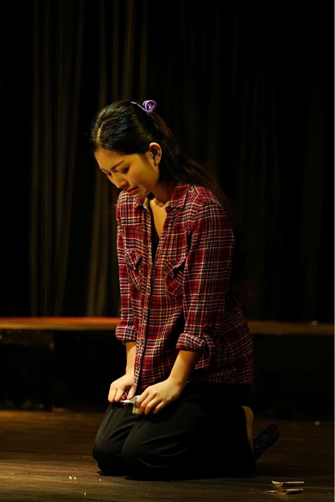 Khi cảm x&uacute;c l&agrave; "Ng&ocirc;i Sao" duy nhất: Đ&ecirc;m thăng hoa của lớp diễn vi&ecirc;n Trường Cao Đẳng Văn Ho&aacute; Nghệ Thuật TP.HCM- Ảnh 6.