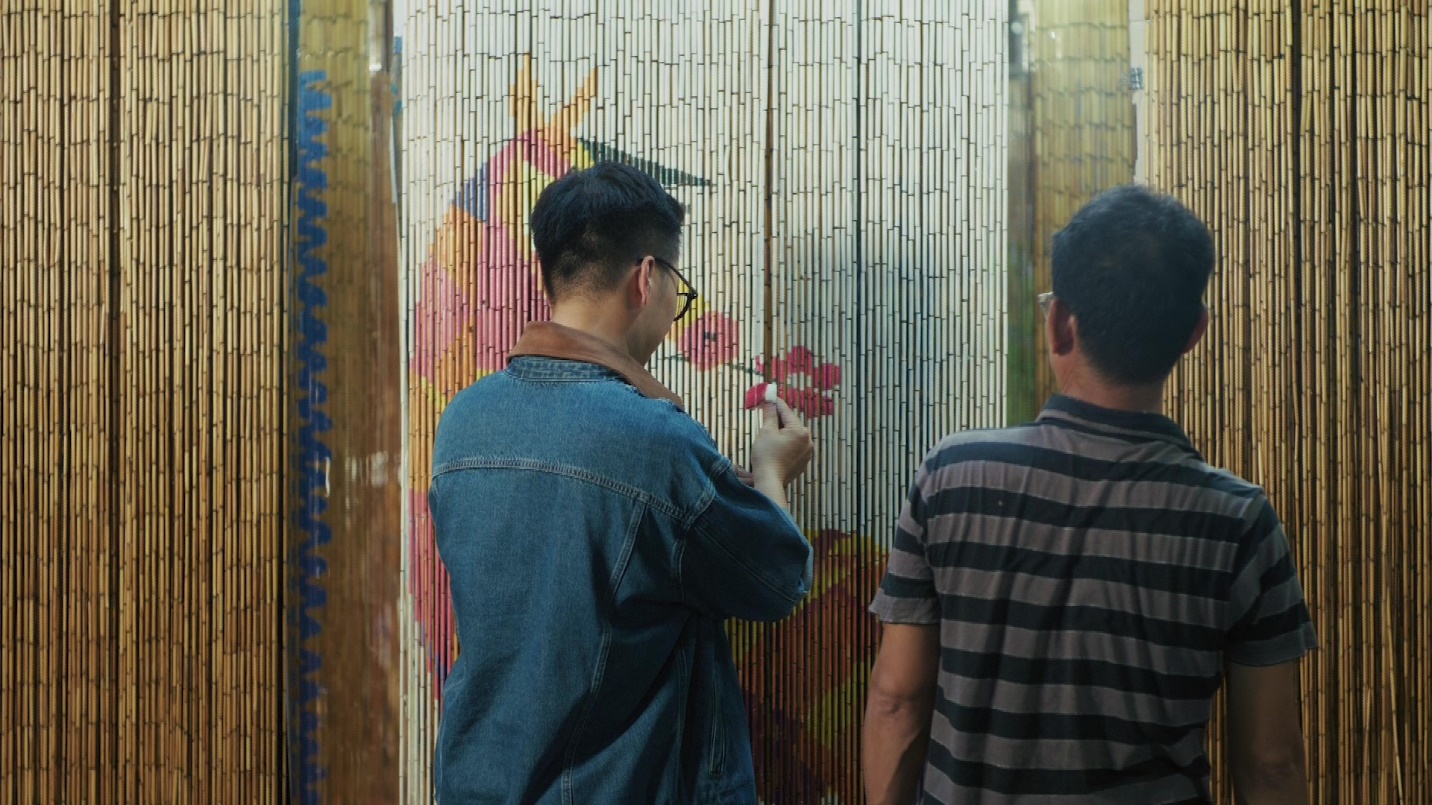 Nh&igrave;n từ một chuyến đi của Dế M&egrave;n Du K&yacute;: Tr&aacute;ch nhiệm g&igrave;n giữ l&agrave;ng nghề truyền thống- Ảnh 3.