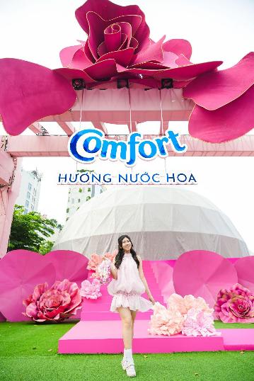 Hoa Hậu Thanh Thủy, T&oacute;c Ti&ecirc;n, Gemini H&ugrave;ng Huỳnh, Cường Bạch&hellip; c&ugrave;ng d&agrave;n sao All-Star đổ bộ sự kiện Comfort Odyssey Of Perfume- Ảnh 7.