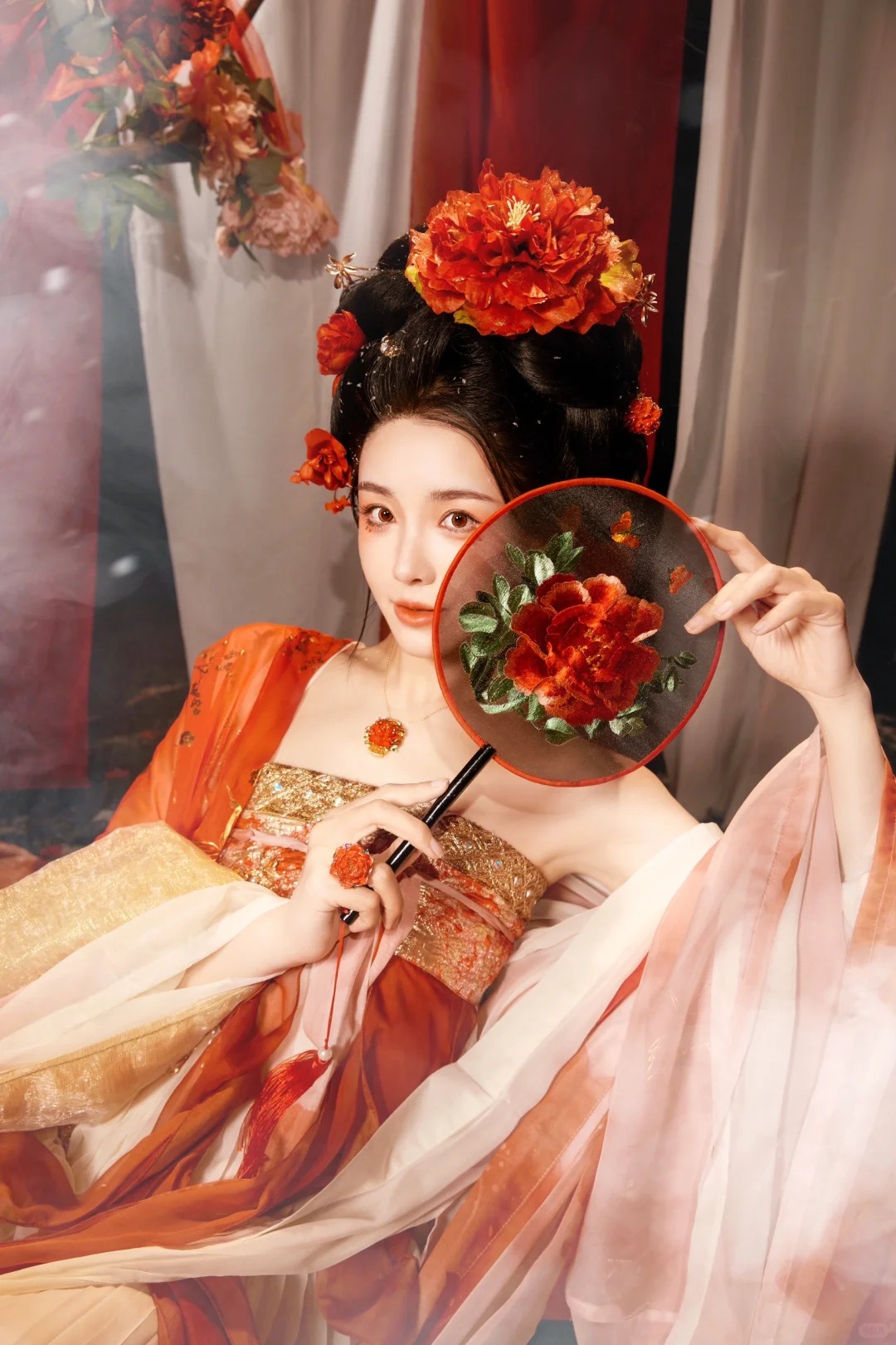 Bất ngờ chưa! 3 con giáp "nhà nghèo vượt khó" này sẽ kiếm tiền khủng nhất tháng 11 Âm lịch: Càng làm thiện càng giàu, quý nhân gõ cửa bất ngờ- Ảnh 1.